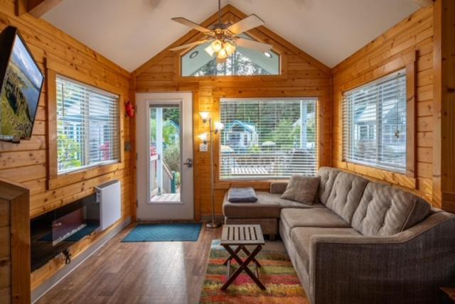 Sheltered Nook On Tillamook Bay Bay City Exterior photo