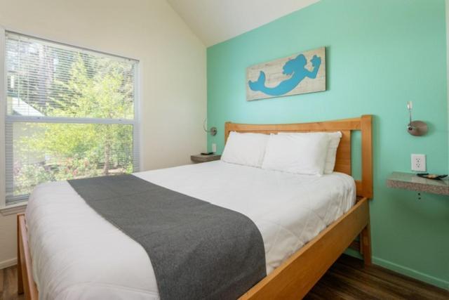 Sheltered Nook On Tillamook Bay Bay City Exterior photo
