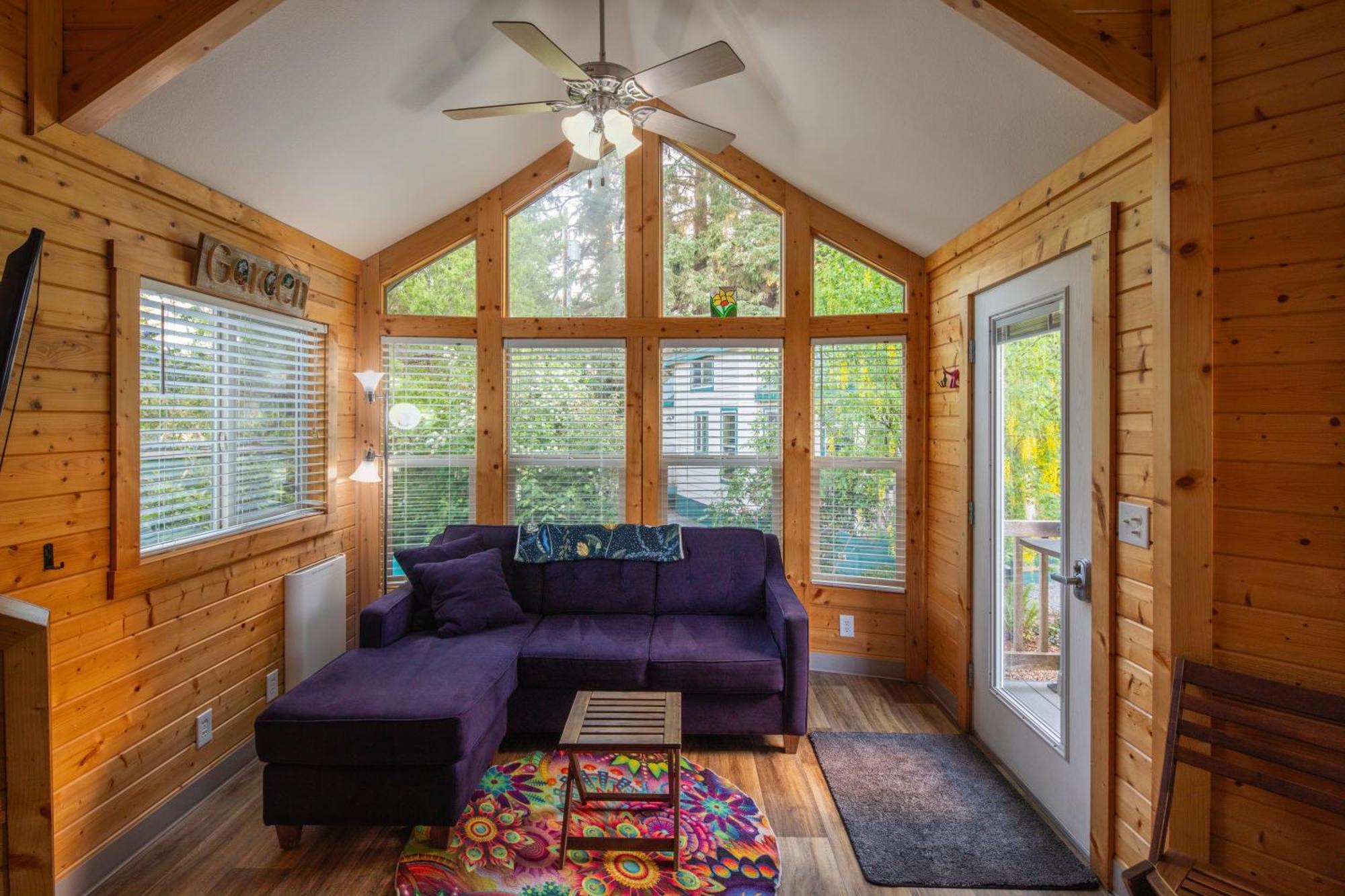 Sheltered Nook On Tillamook Bay Bay City Exterior photo